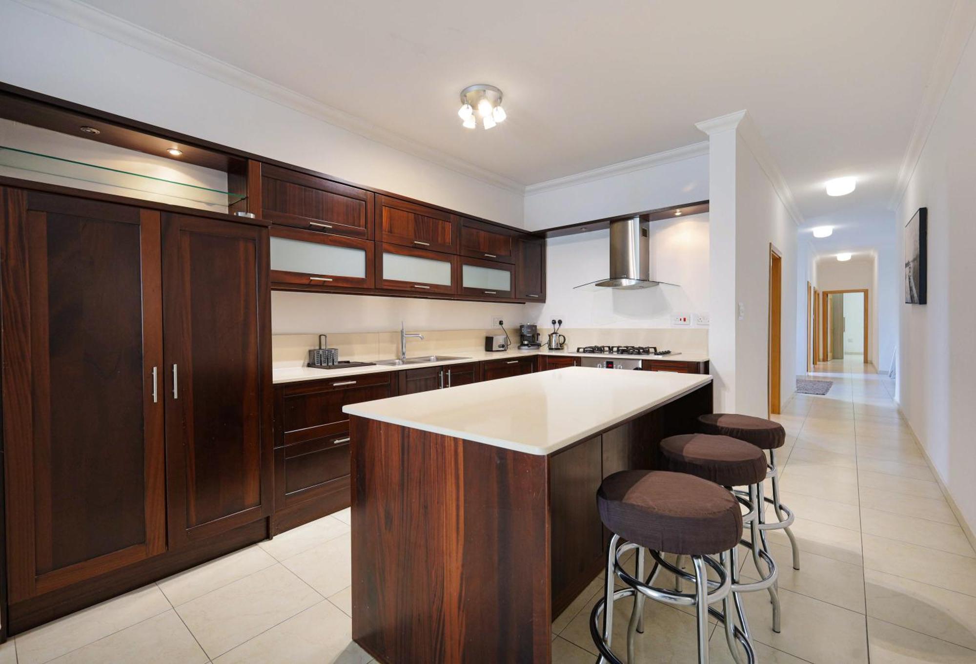Modern 3Br Stylish & Spacious Apartment - Close To Sliema Promenade Gzira Экстерьер фото