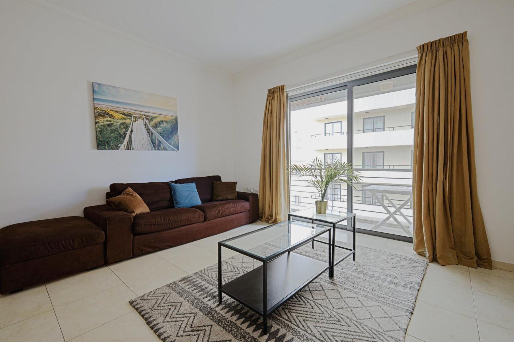 Modern 3Br Stylish & Spacious Apartment - Close To Sliema Promenade Gzira Экстерьер фото